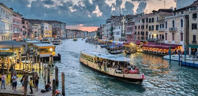 Venice, Ý7