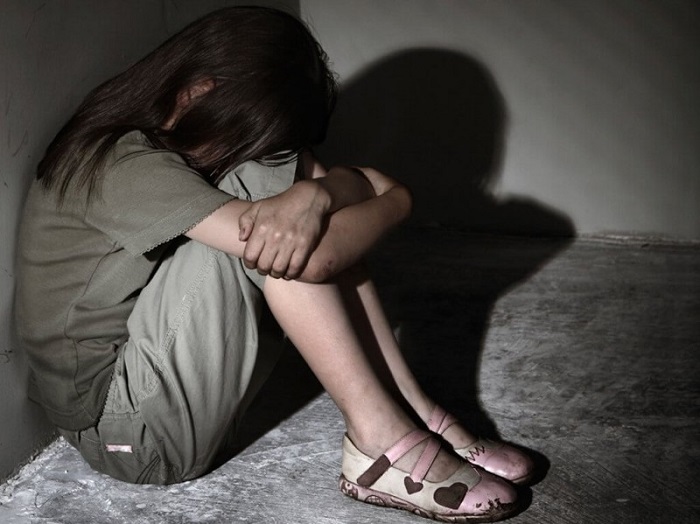 Cháu gái 15 tuổi bị xâm hại tình dục, nhiều nghi phạm là họ hàng